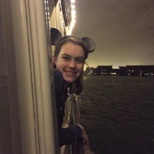 Meet your Posher, Ava